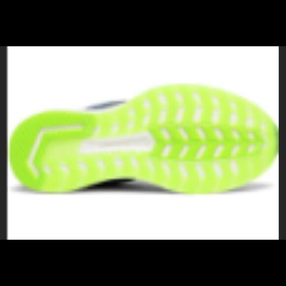 💥Saucony Trumph ISO 4, navy/ Mnt Size : 5 US - Picture 2 of 8